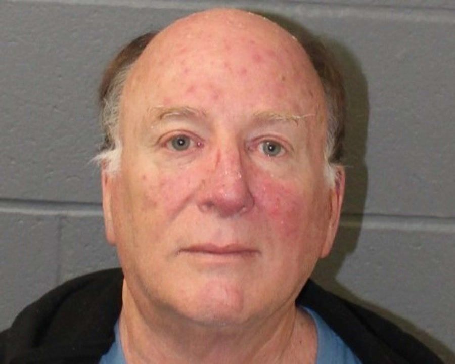 Former Clinton Chamber of Commerce official accused of embezzling $100k
