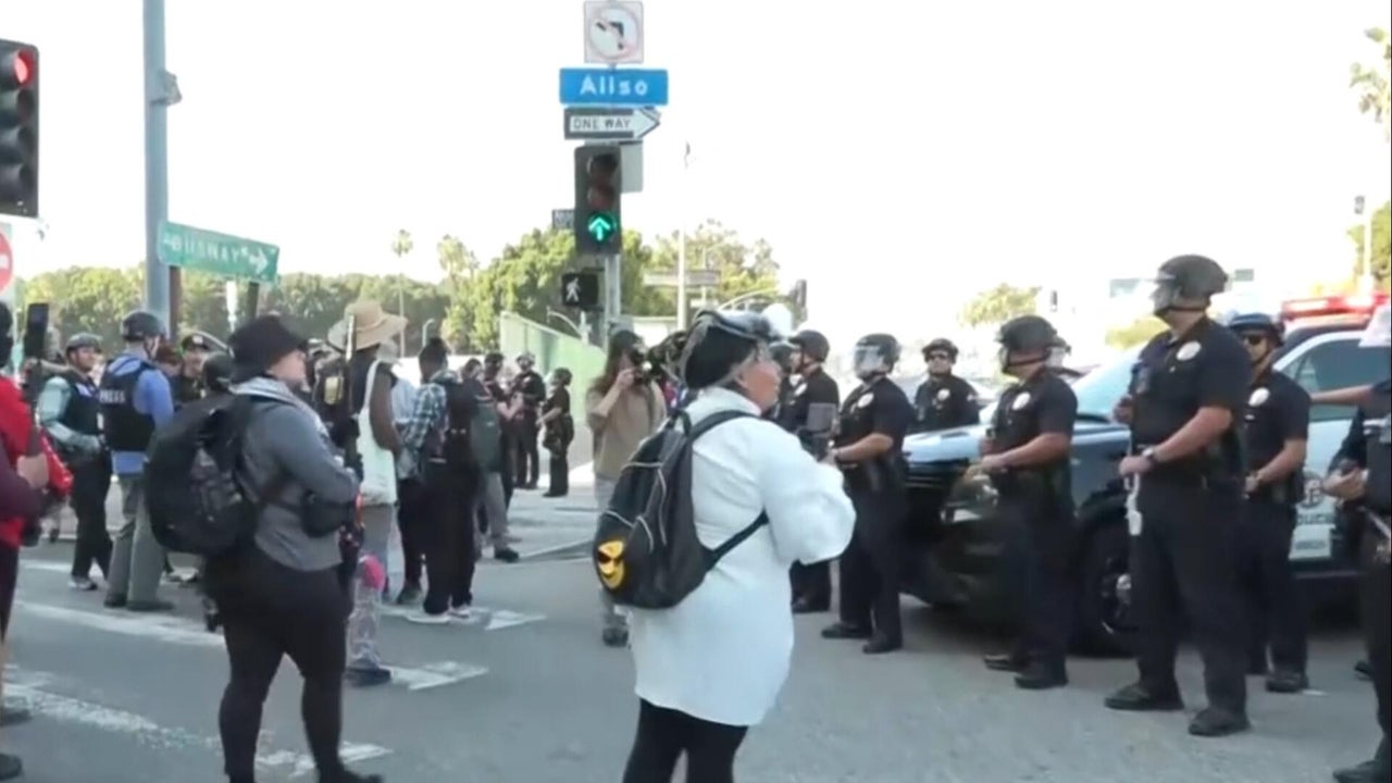 May Day ralliers protest outside ICE detention facility in downtown Los ...