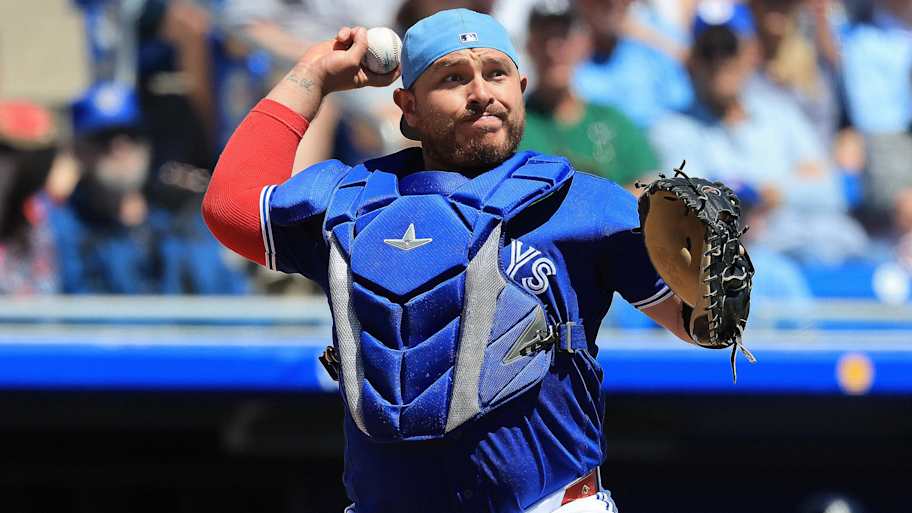 Blue Jays injury updates: Kirk on schedule, no Berrios yet, outfielders ...