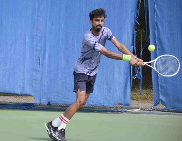 Shoaib delivers sensational upset in ITF M-15 TournamentPublished on ...