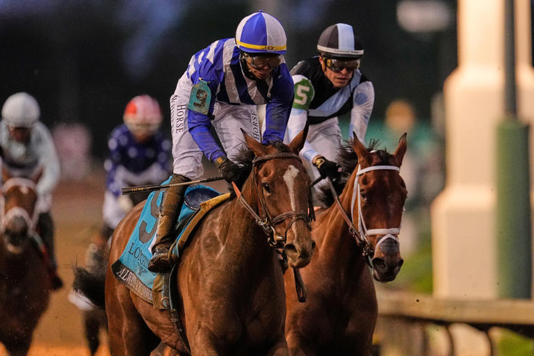 Always a Runner wins the 152nd Kentucky Oaks, the first to run under ...