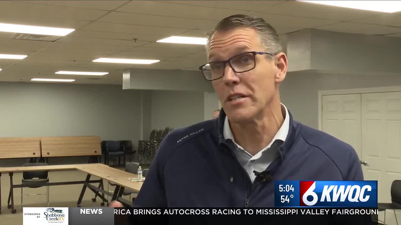 Iowa Rep. discusses governor campaign priorities at Quad-Cities stop