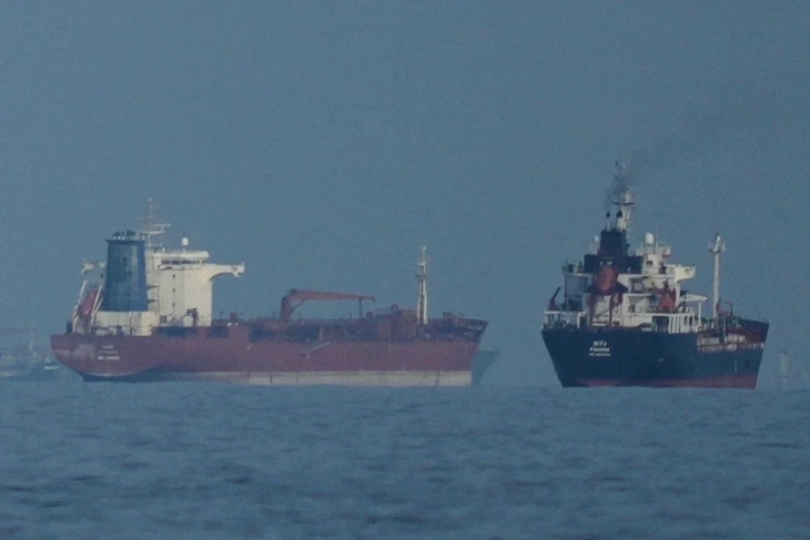 Trừng phạt công ty Trung Quốc vì dầu Iran, Mỹ - Trung thêm căng thẳng trước thềm thượng đỉnh