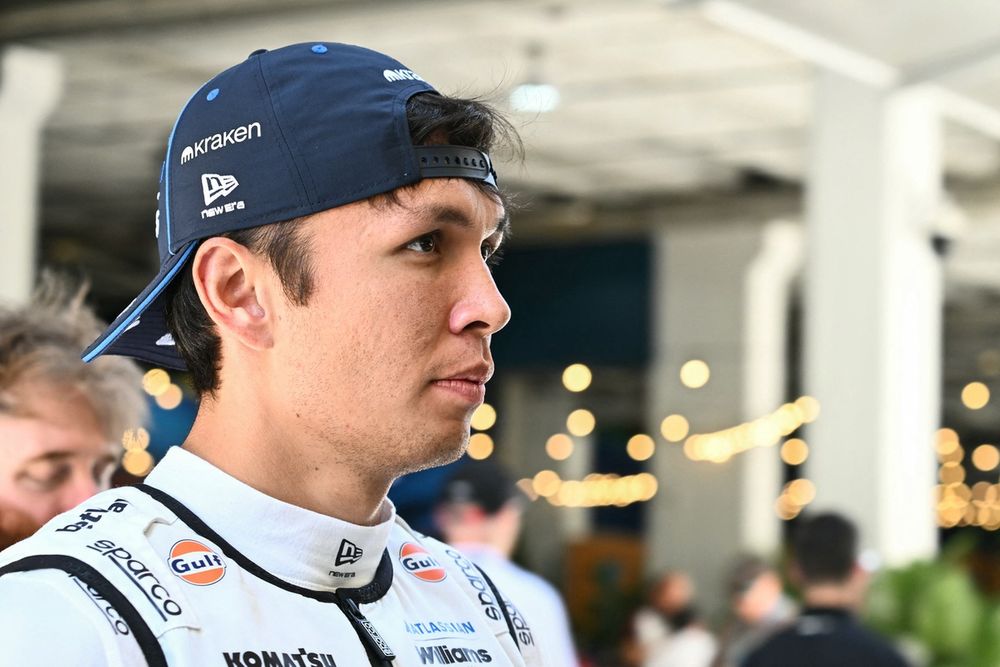 Why Albon's track-limits strike in F1 Miami GP sprint qualifying came ...