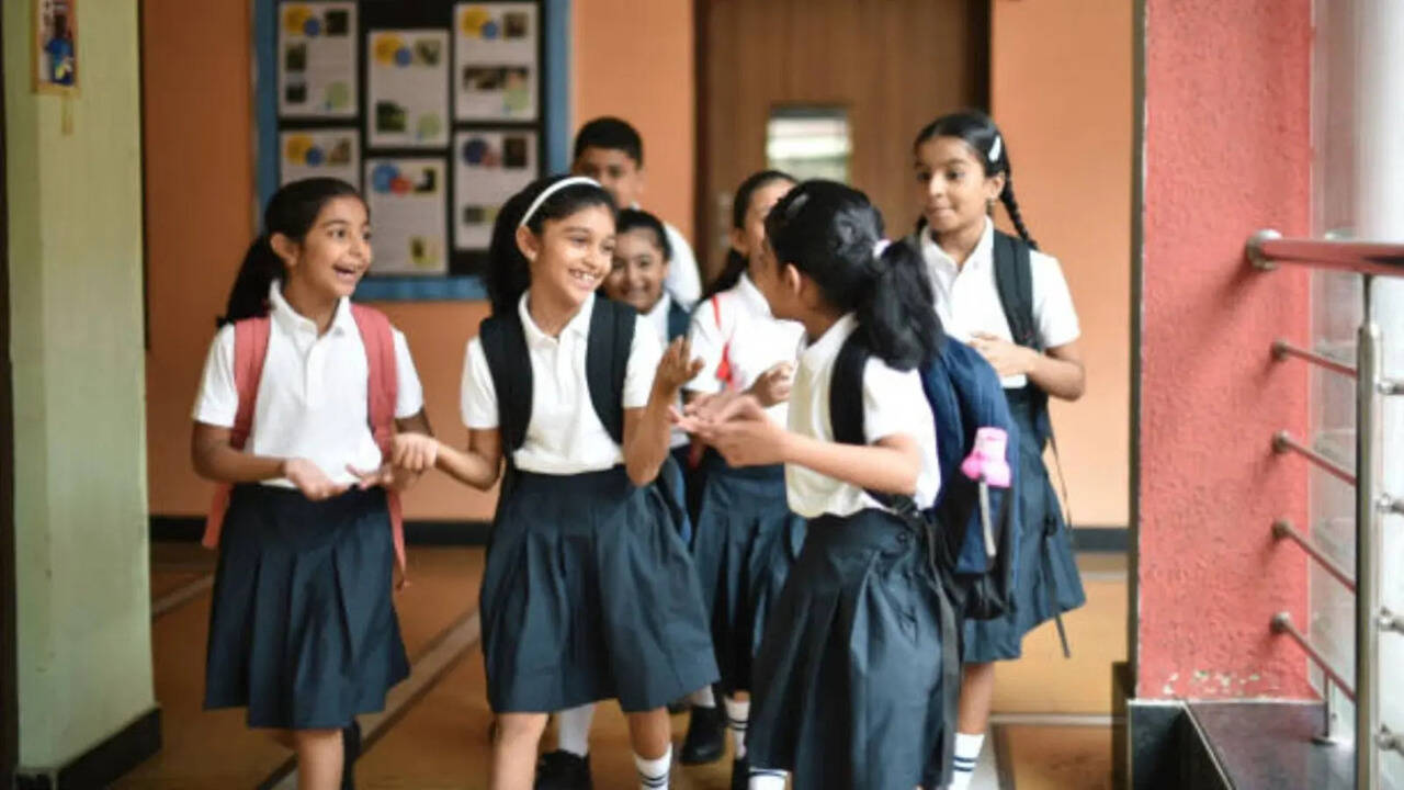 की कमी के बीच एनसीईआरटी ने कक्षा 9 की पुस्तकों की छपाई में तेजी लाई