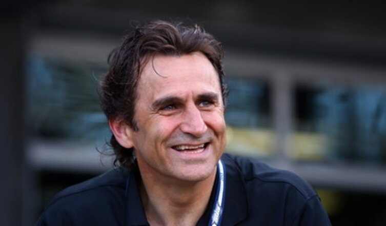 Addio ad Alex Zanardi, il gigante che insegnava la vita