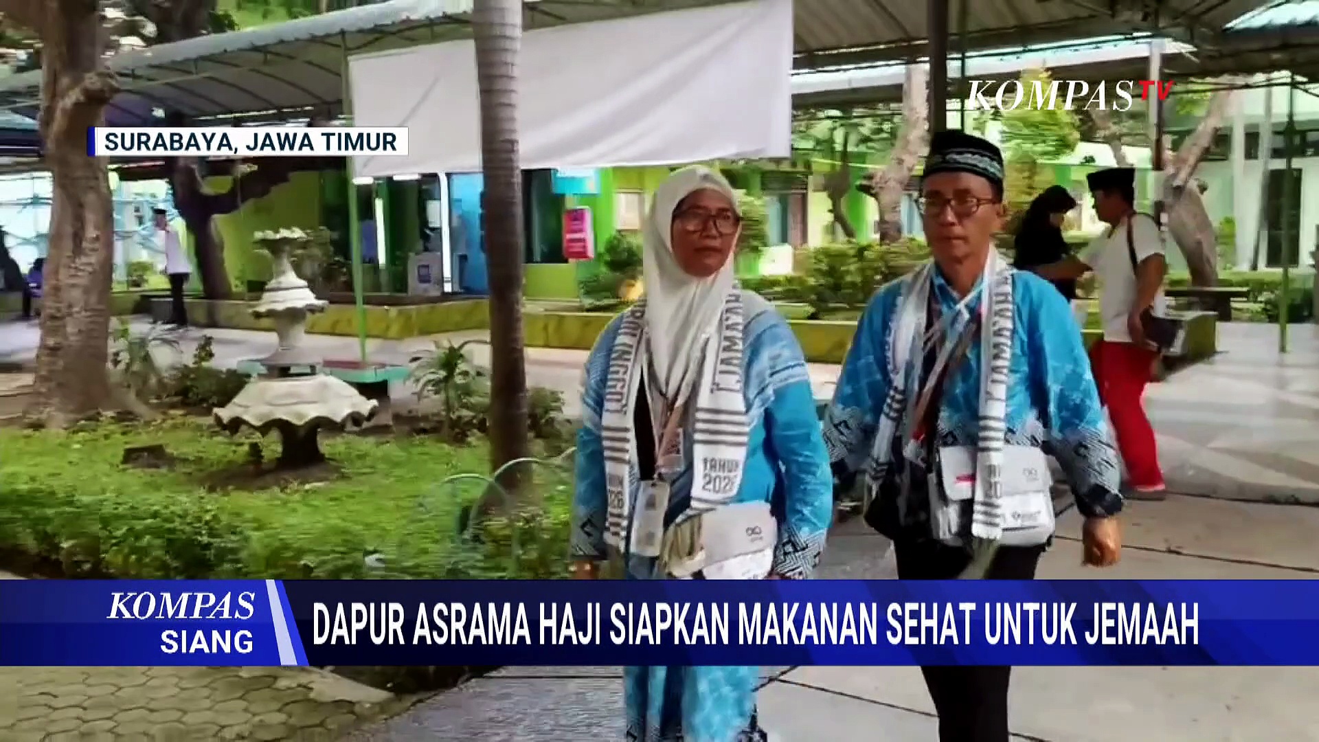 Kesibukan dapur Asrama Haji Surabaya, sajikan menu khas Jawa Timur ...
