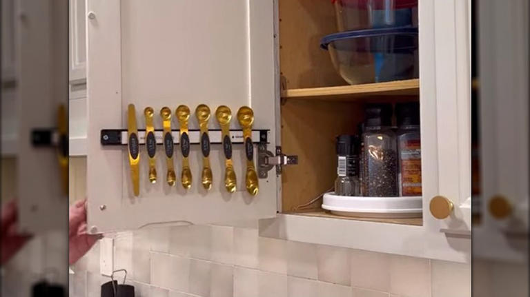 14 easy measuring cups storage hacks to finally say goodbye to ...