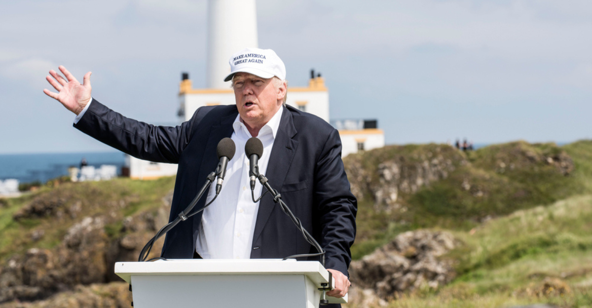 L’absence de Donald Trump à la Coupe du monde expliquée, sur fond de « suspense » pour une apparition en finale