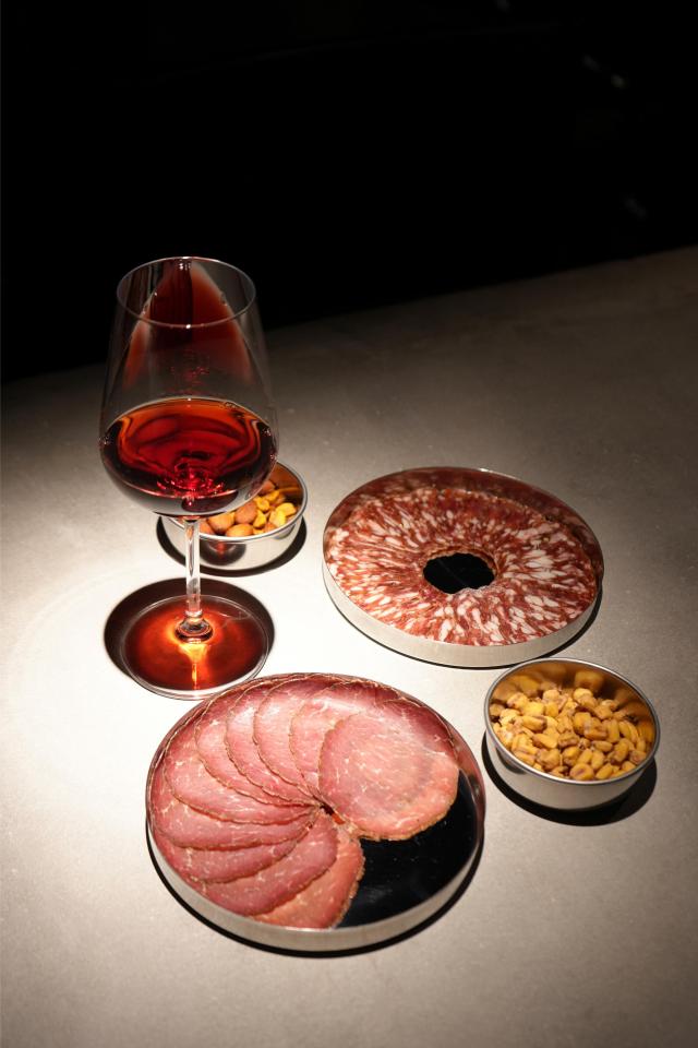 Recomendados EPU - Restaurantes y bares: Pro.Vin.Cia, Pony Line y Wino