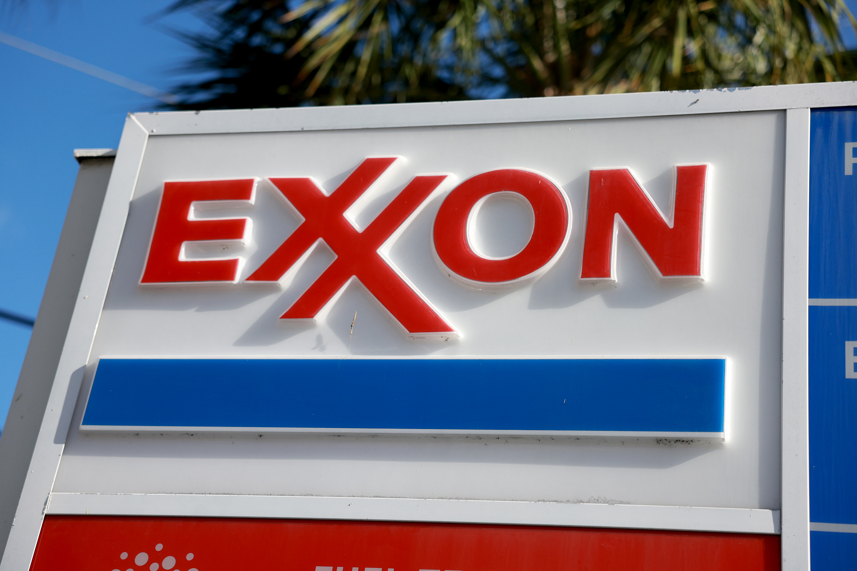While oil prices skyrocketed in the first quarter, ExxonMobil's profits ...
