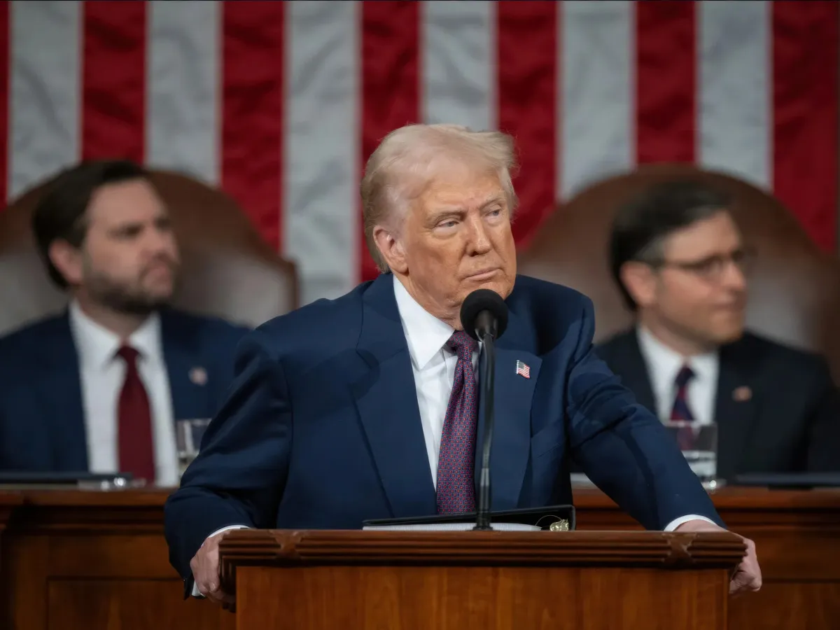 Trump sám schválil miliardový prodej zbraní spojencům na Blízkém východě