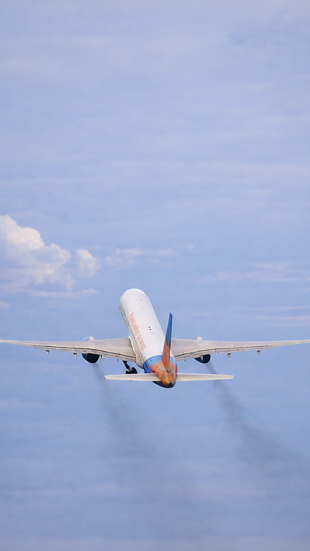 Final passenger flight departure caught on camera