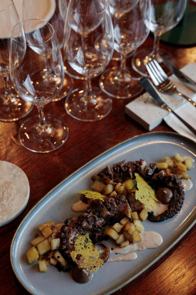 Recomendados EPU - Restaurantes y bares: Pro.Vin.Cia, Pony Line y Wino