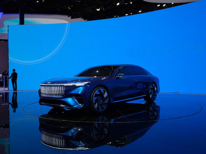 Geely unveils world's first 1K HP off-road energy architecture and 106 ...