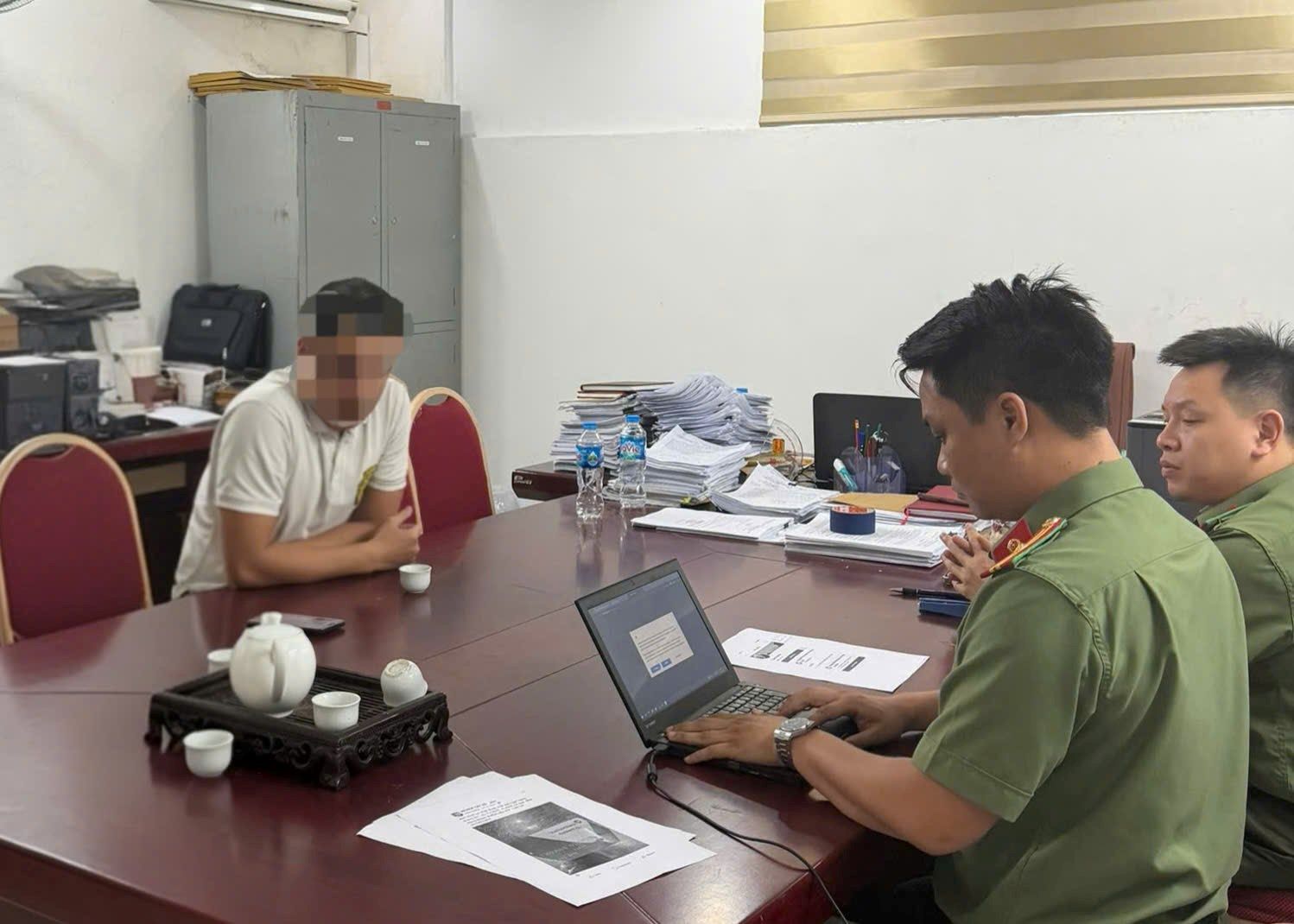 Xử lý 2 trường hợp ở Hải Phòng bình luận xúc phạm lực lượng Công an