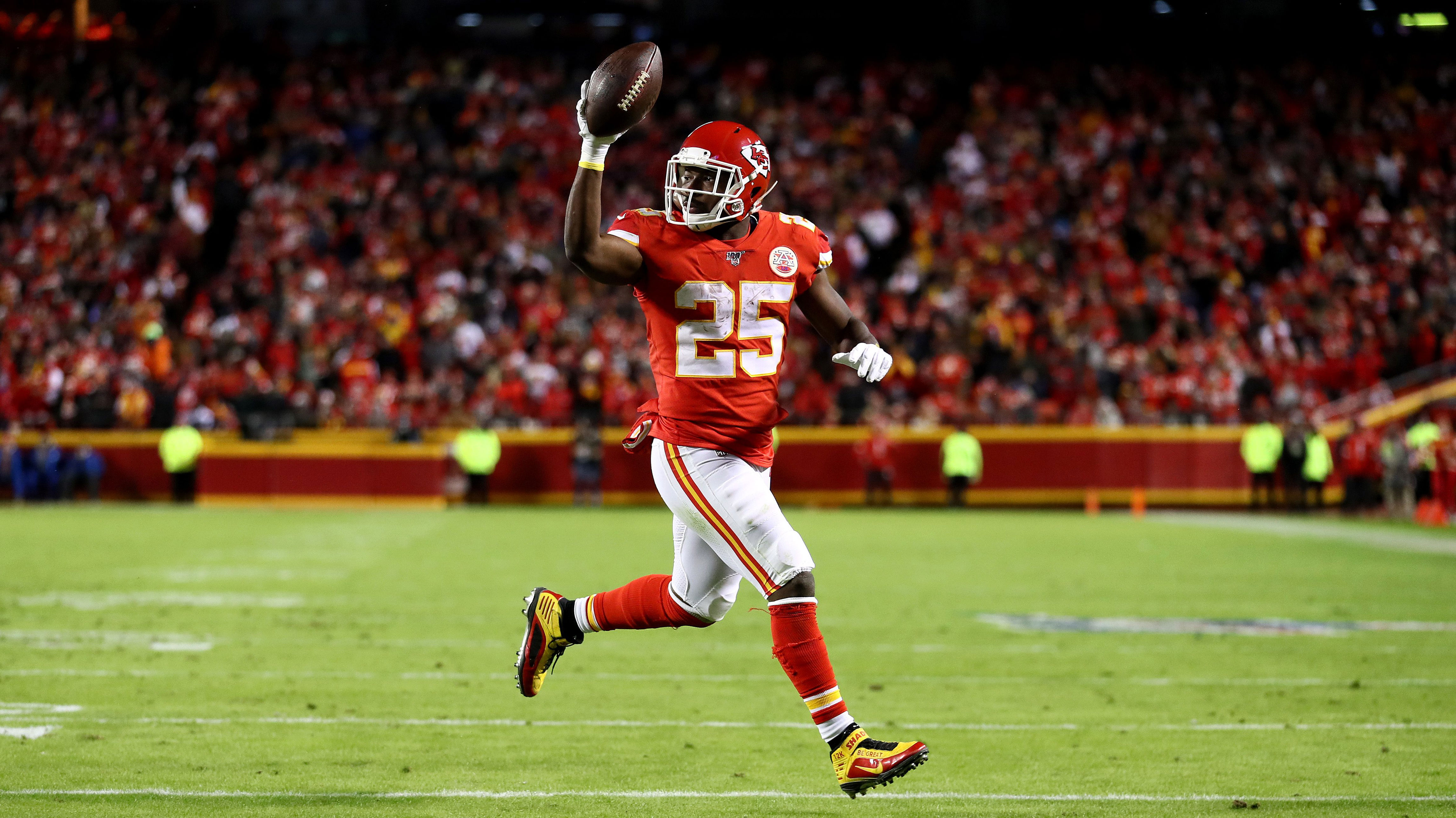 Andy Reid says Chiefs have RB on roster that compares to LeSean McCoy