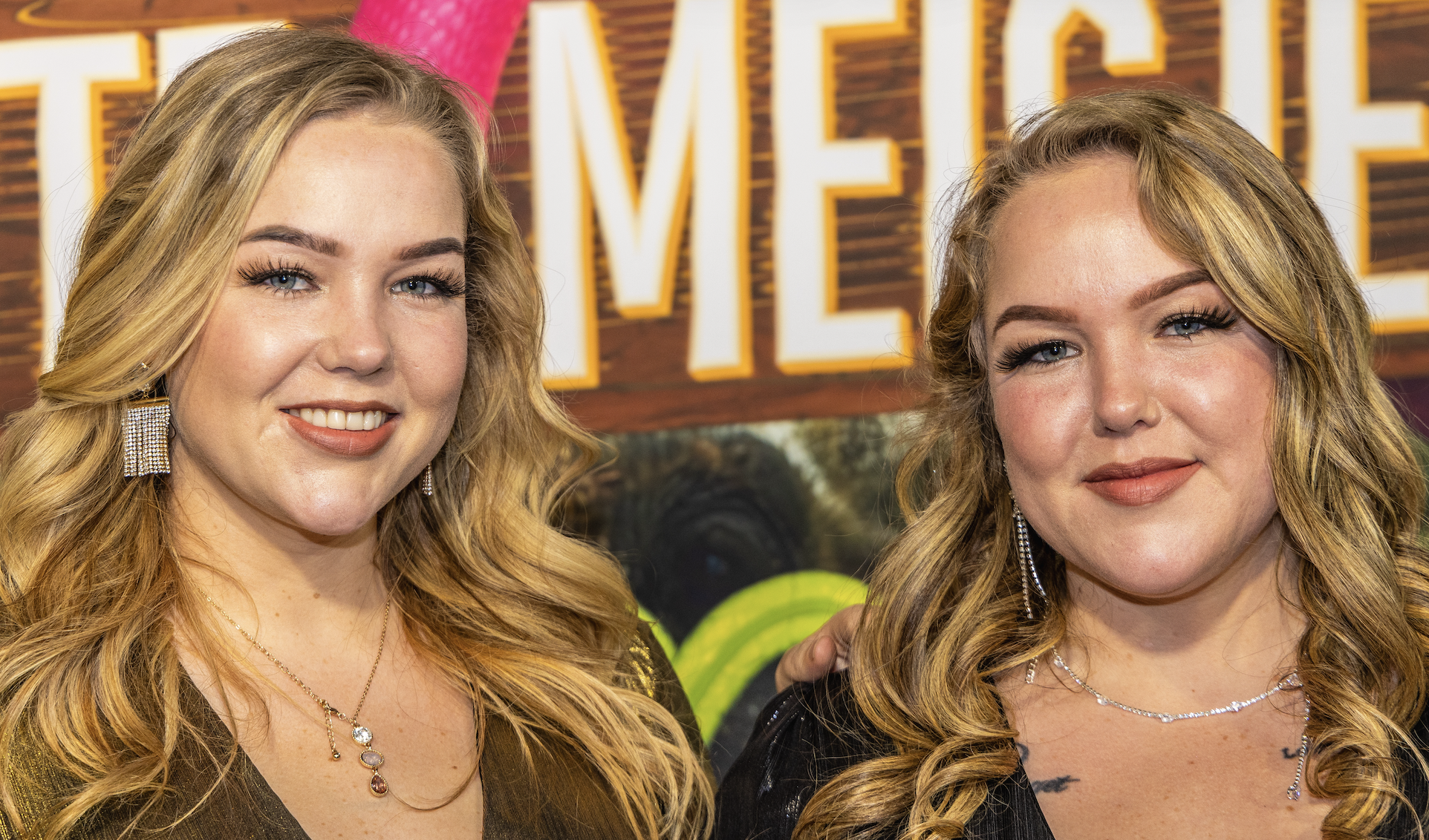Zo groeiden Urk!-sterren Gerda en Mathilde Keuter uit tot veelbesproken ...