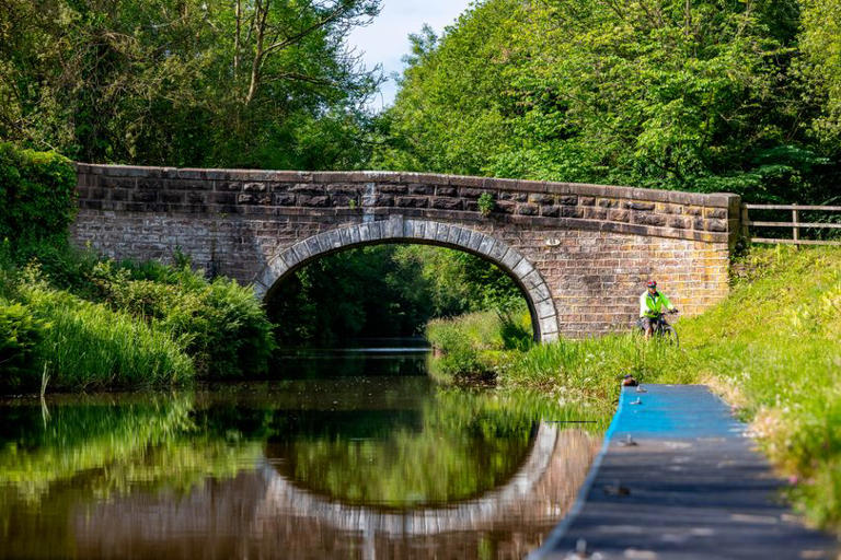 Pretty village an hour from Liverpool has cobbled streets and a ...