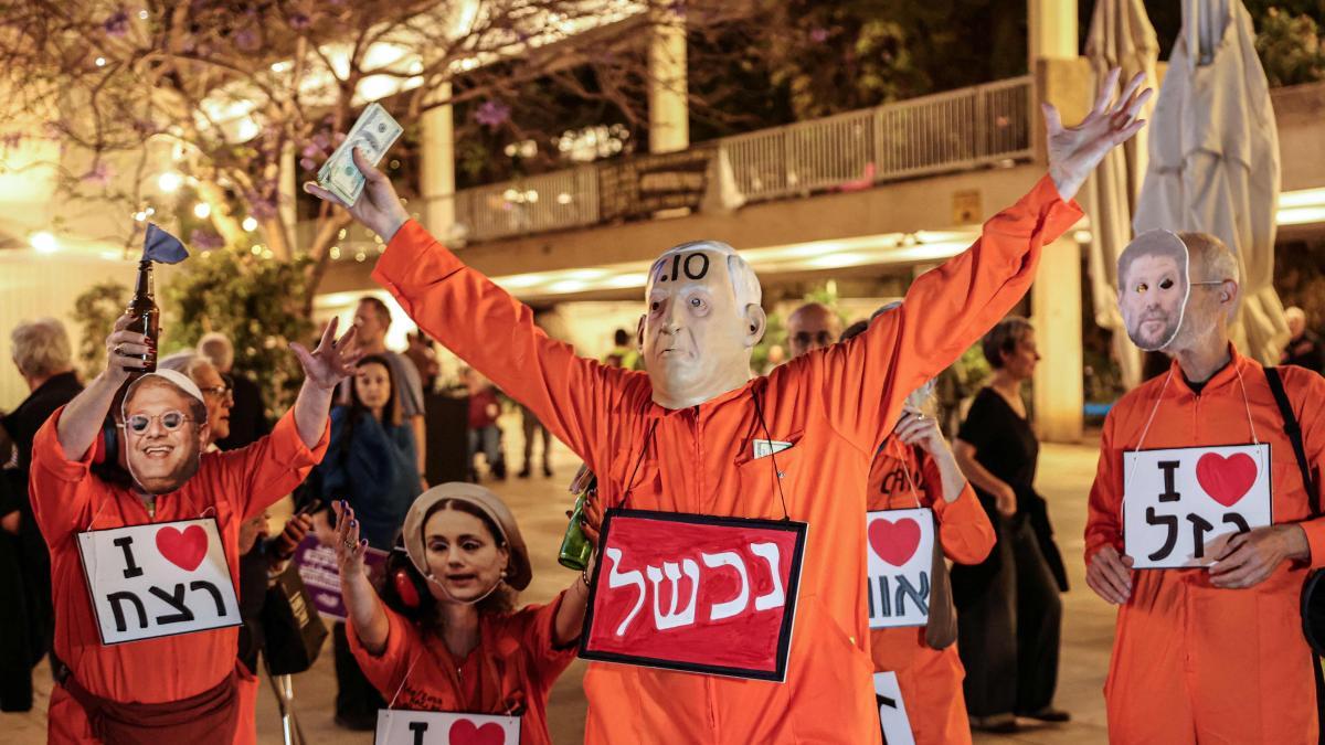 Cientos de israelíes salen a las calles para protestar contra el ...