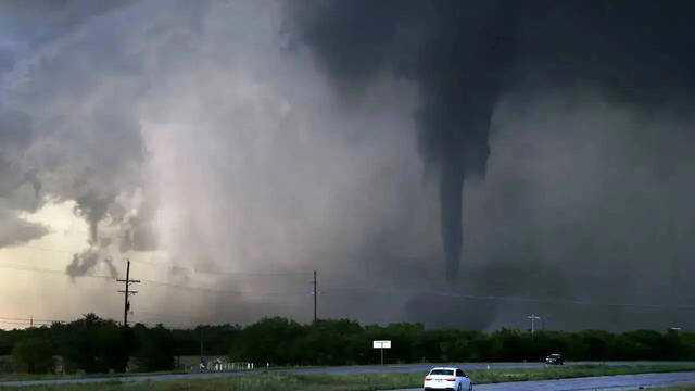 Severe weather alert: Tornado watch issued for central Florida