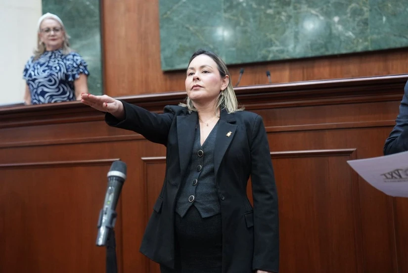 Designan gobernadora de Sinaloa a Yeraldine Bonilla tras otorgar ...