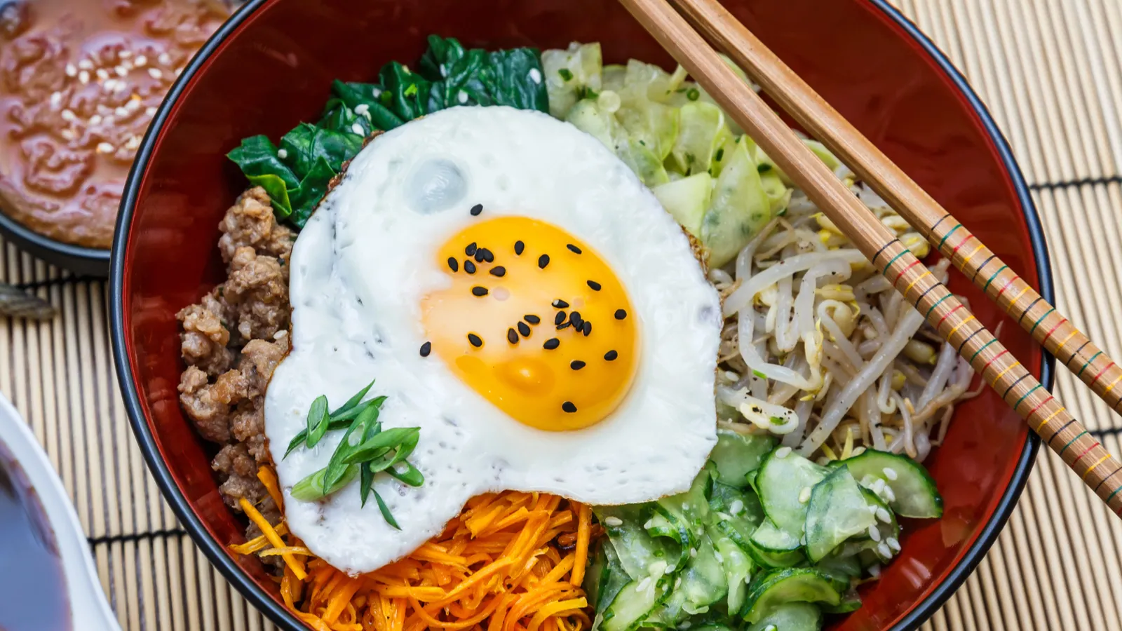 Colorful bibimbap bowl recipes that bring Korean comfort food to your ...
