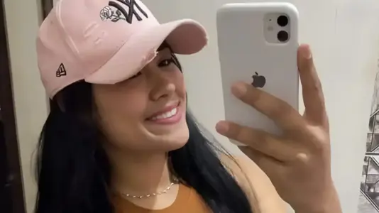 Jovem registra selfie em momento de descontração antes do trágico crime em Pontal (SP) (Foto: Instagram)