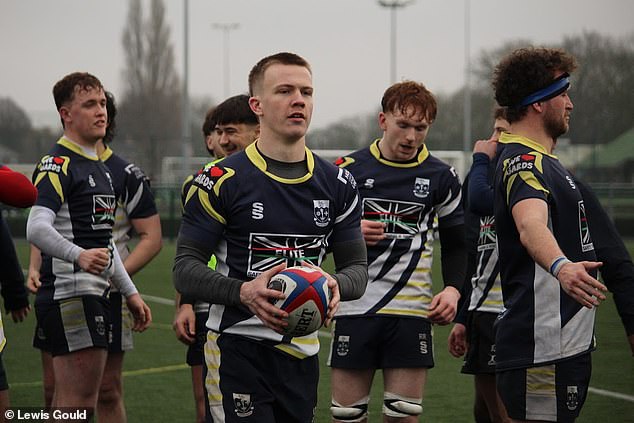 Super-fit rugby player who was diagnosed with testicular cancer at 20 ...