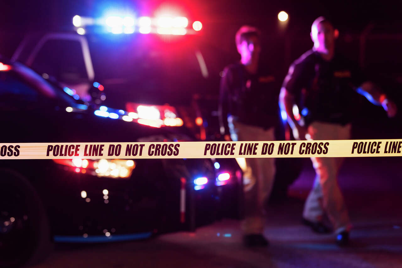 7 injured after driver plows into a crowd on a sidewalk in Oakland