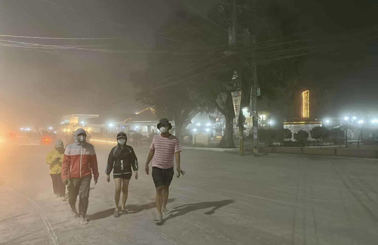 Telco extends connectivity aid to Mayon unrest-affected areas