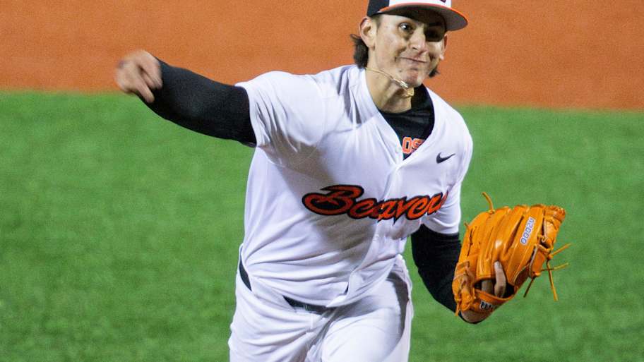 Oregon State Beavers walk it off to even series with CSU Northridge
