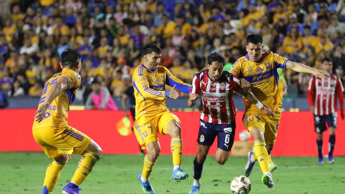 Tigres se lleva la ventaja ante Chivas en la ida de los cuartos de ...