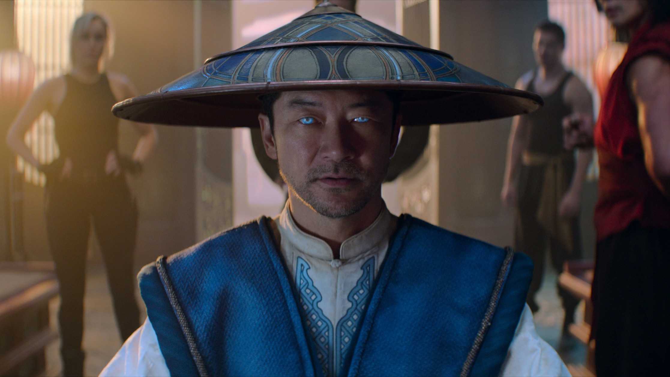 Raiden in Mortal Kombat II
