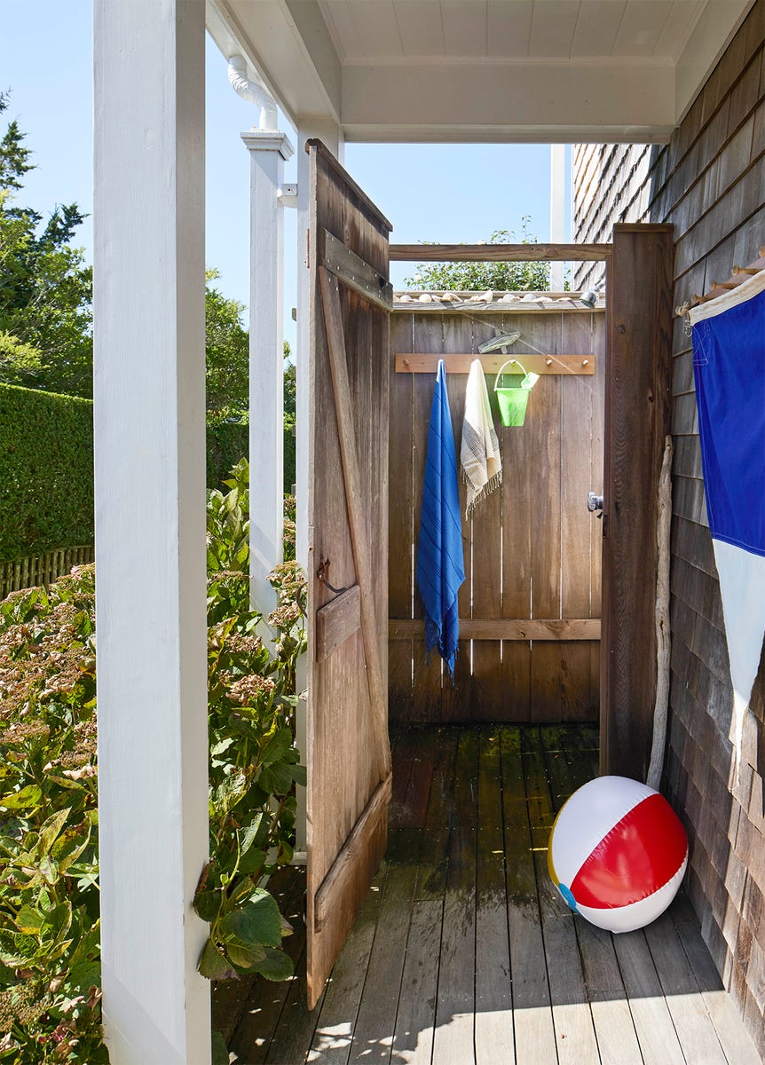 young-nantucket-cottage-outdoor-shower.jpg