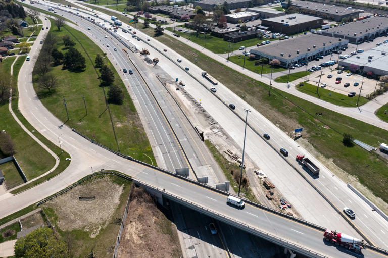 11 major Michigan construction projects that may slow your commute this ...