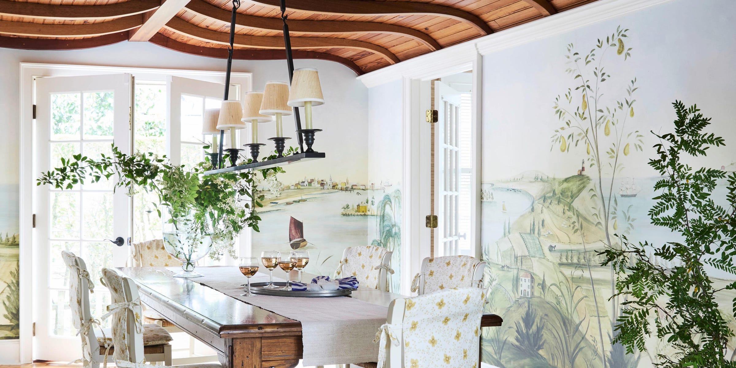 Step Inside This Charming Nantucket Cottage