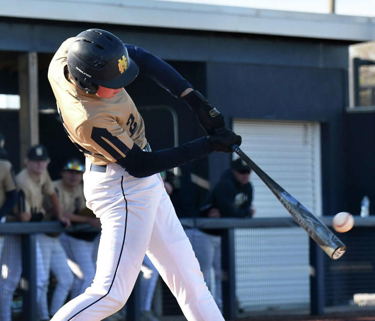 Father McGivney baseball wins 6th straight conference title