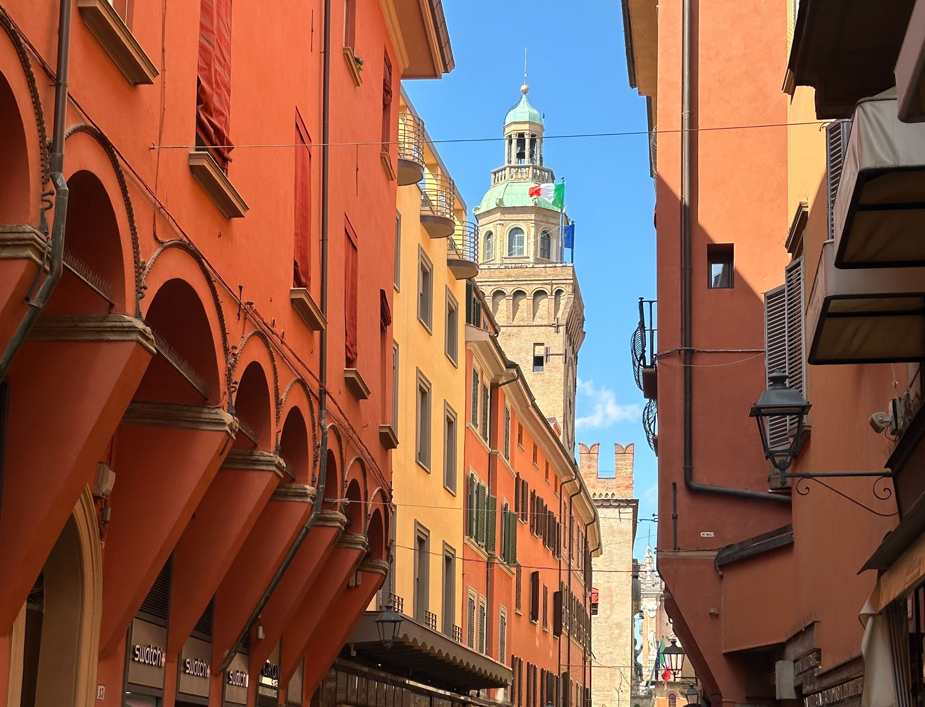 Where to go and what to eat in 'the fat one', Italy's best food city