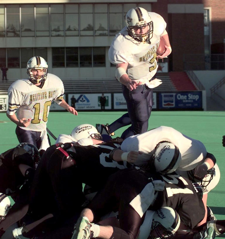 Who is the best Oklahoma high school football player of all time? Vote now