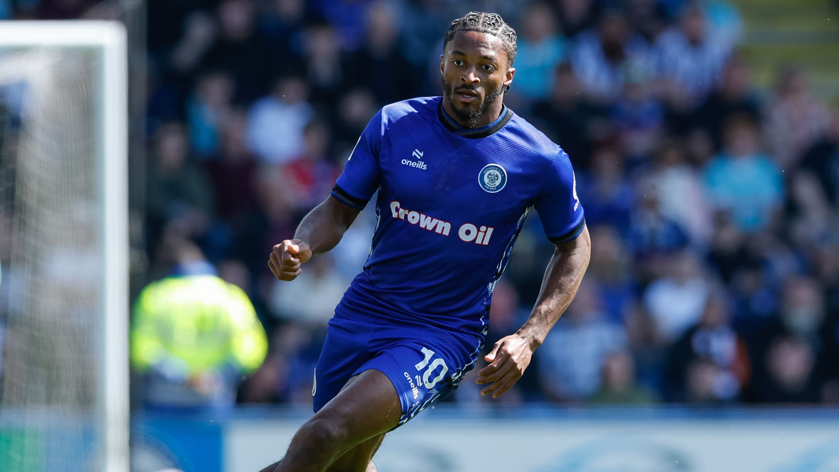 Rochdale beat Scunthorpe to book Wembley final against Boreham Wood
