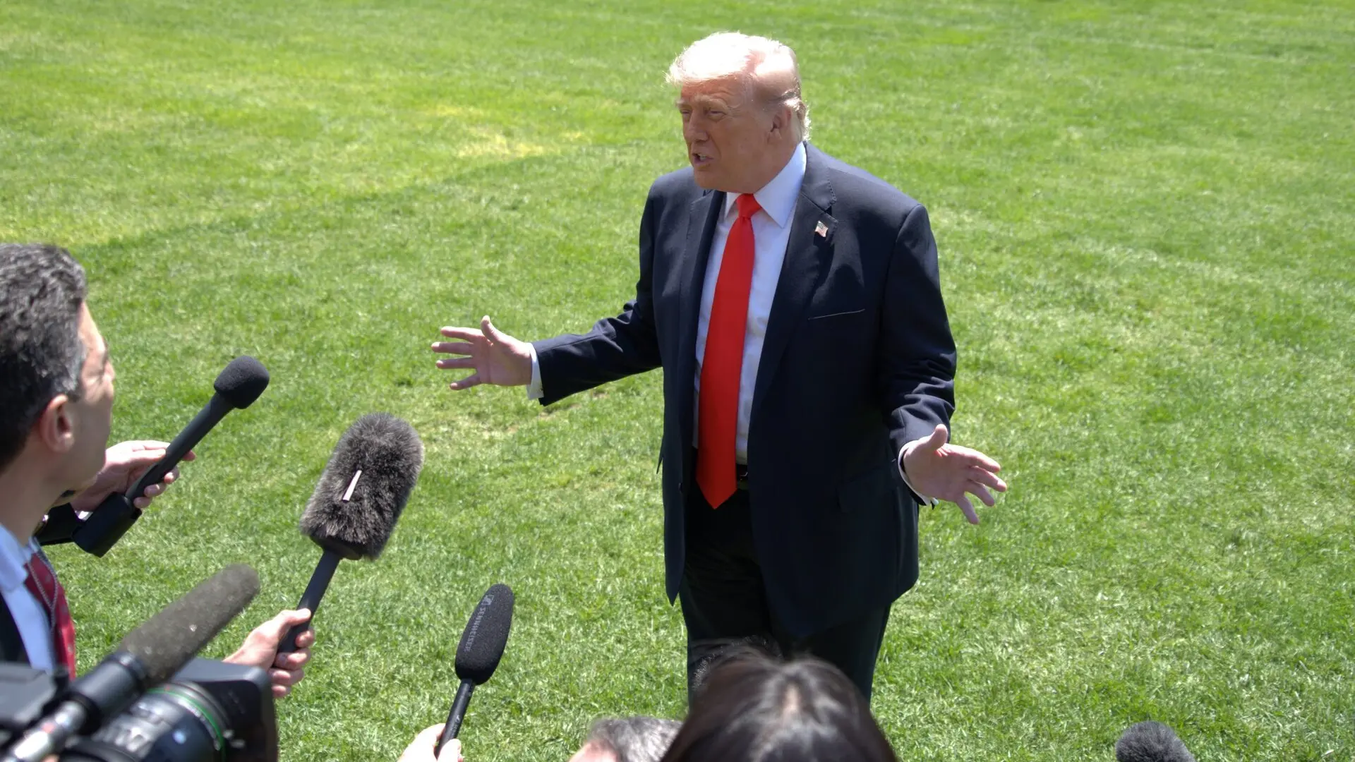Irán carga contra Trump por jactarse de actuar como piratas contra los ...