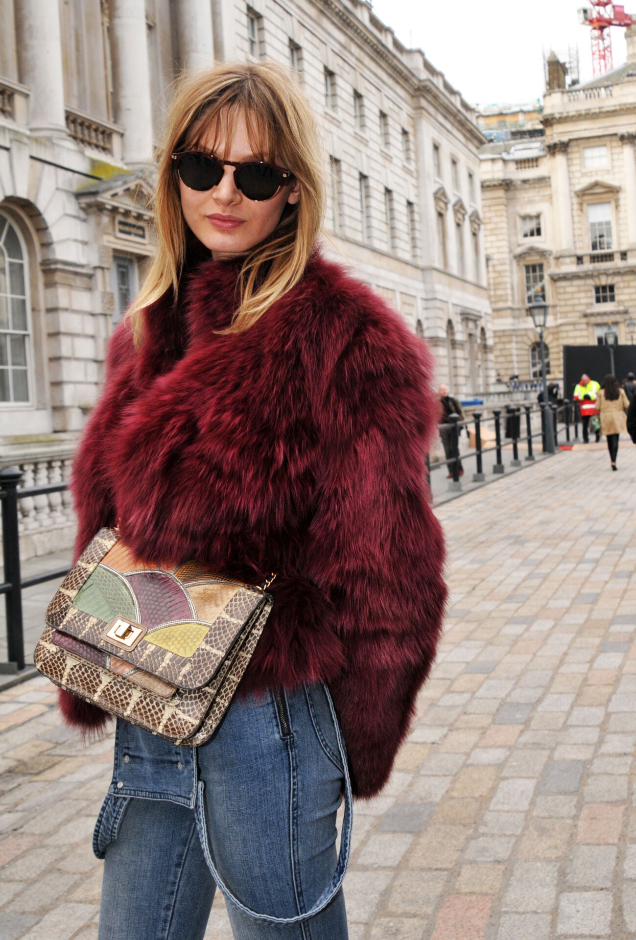 If you’re not one for hair trends, this timeless fringe cut needs to be ...