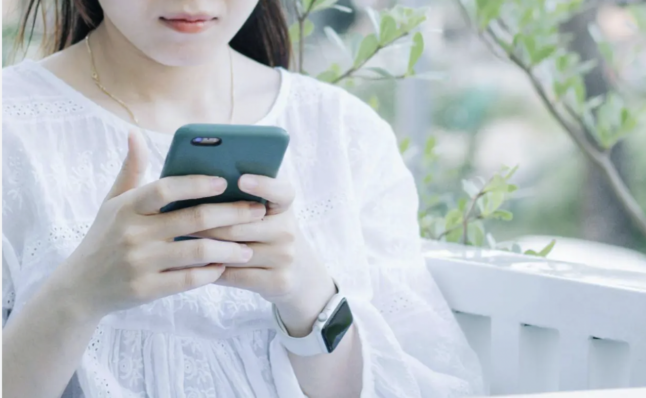 Tranh cãi xu hướng dùng AI nhân bản người yêu cũ