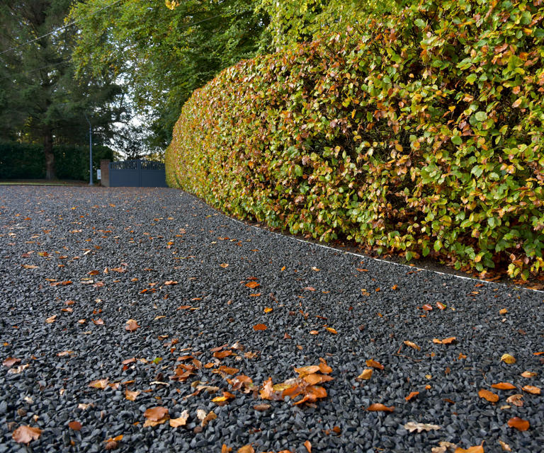 Levelling a driveway – experts explain costs, construction and planning