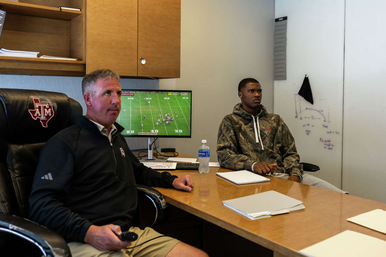 A day in the life of Texas A&M's QB Marcel Reed: Jokes, team building ...