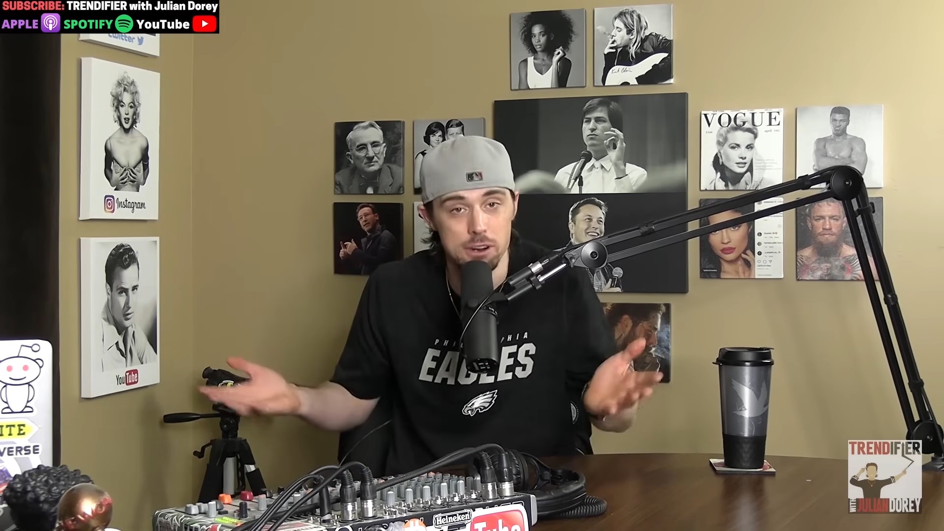 Former officer reveals the CIA recruitment call he initially thought ...