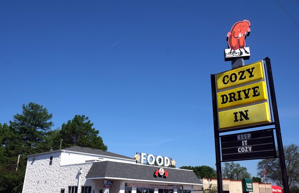 12 old Route 66 stops that still feel like a road trip time capsule