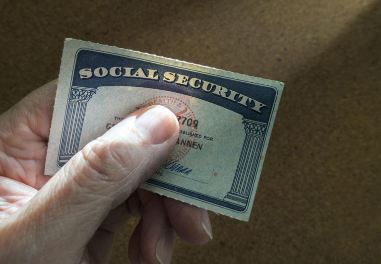 How to read your Social Security statement -- and what to fix before ...
