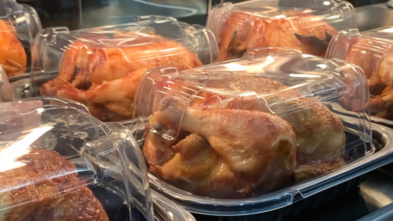 If you spot this rotisserie chicken red flag, leave that bird at the store